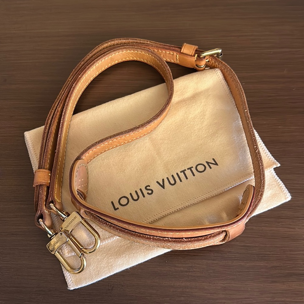 Louis Vuitton Vachetta Leather Clip On Replacement Strap in Honey Patina